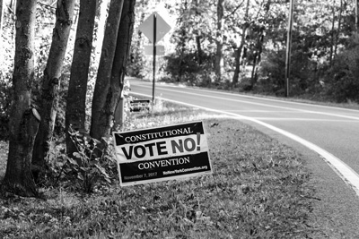 coalition of labor unions and other groups has been distributing lawn signs urging a No vote on November’s question of whether to hold a state constitutional convention in New York. Groups supporting a Yes vote say they don’t plan to print lawn signs. Joan K. Lentini photo